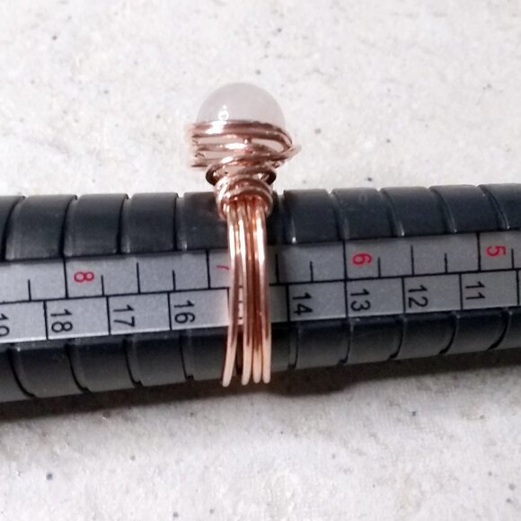 Size 7! White Agate & Copper Wire Ring! Sleek, Sexy & Feminine! - Picture 5 of 11